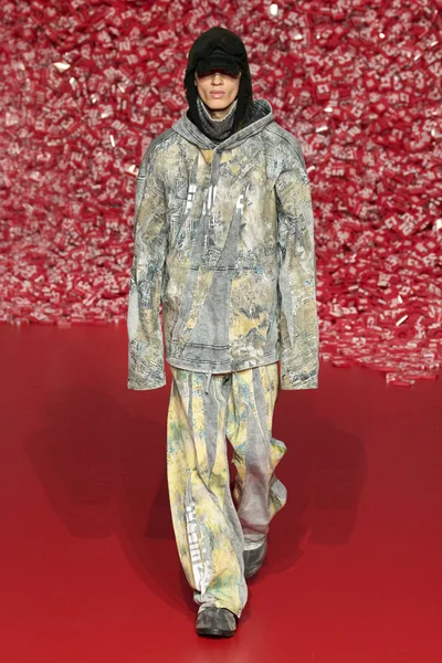 Look 31